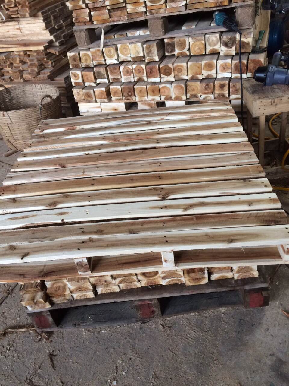 Pallet gỗ xuất khẩu (dùng cho bao Jumbo)